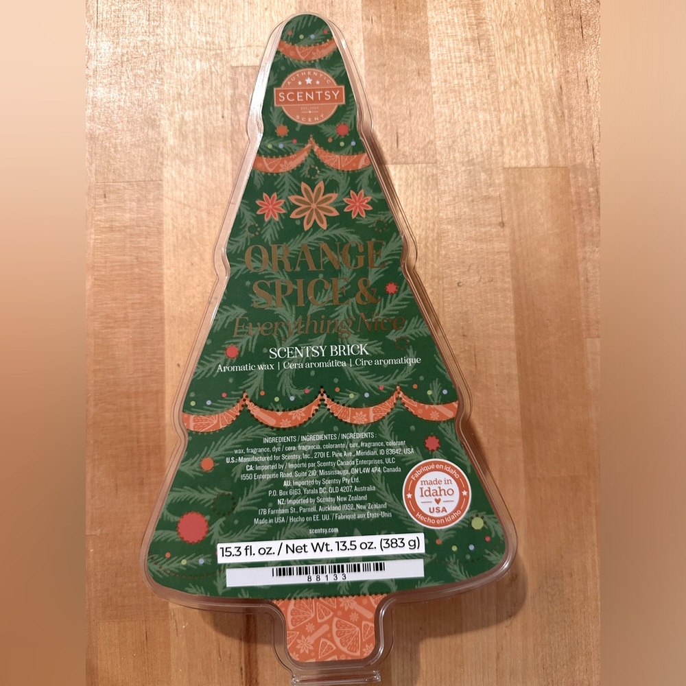 2 Scentsy bricks